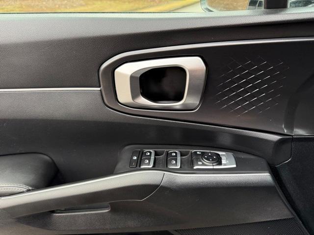 used 2022 Kia Sorento car, priced at $21,890