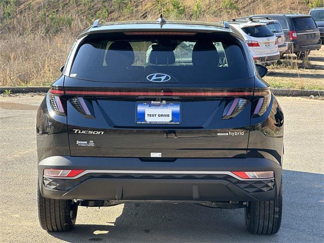 new 2024 Hyundai Tucson Hybrid car, priced at $33,228
