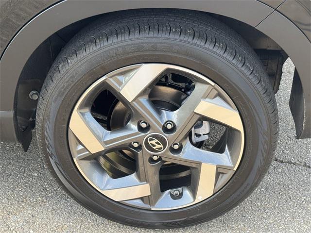 new 2025 Hyundai Venue car, priced at $21,171