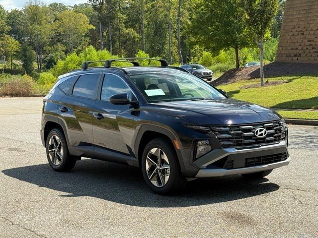 new 2025 Hyundai TUCSON Hybrid car, priced at $35,268