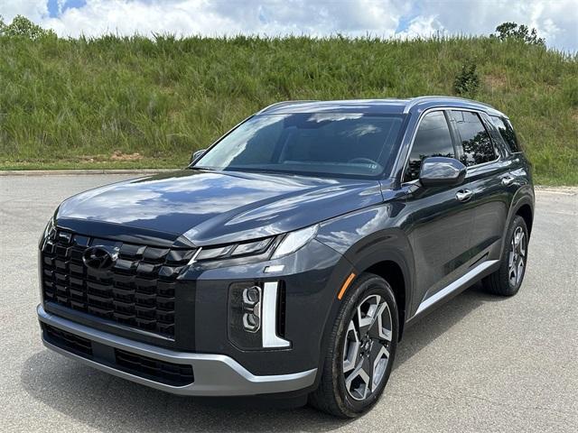 new 2025 Hyundai Palisade car, priced at $43,077