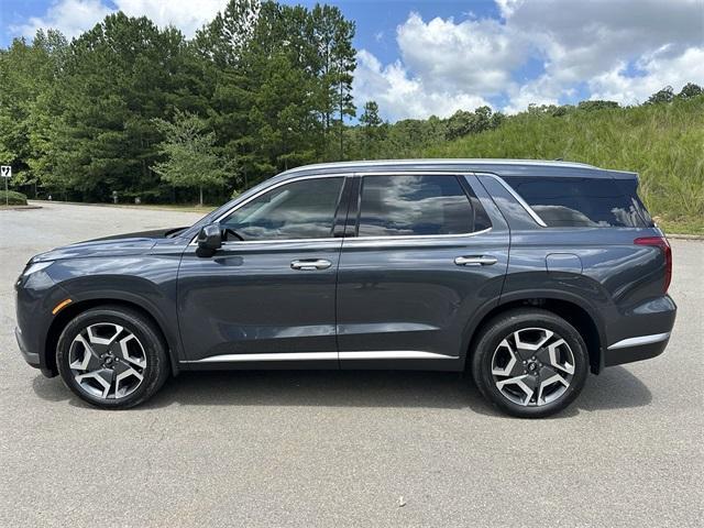 new 2025 Hyundai Palisade car, priced at $43,077