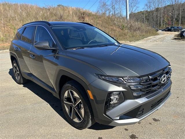 new 2025 Hyundai Tucson Hybrid car, priced at $36,576