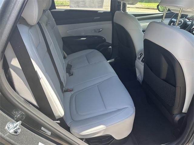 new 2025 Hyundai TUCSON Hybrid car, priced at $39,506