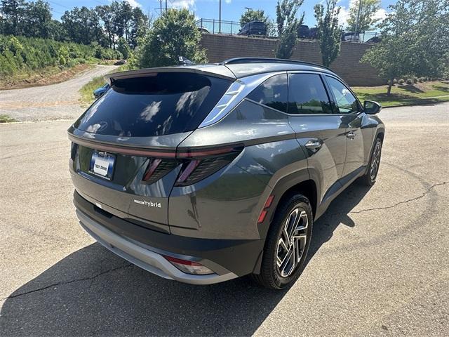 new 2025 Hyundai TUCSON Hybrid car, priced at $39,506