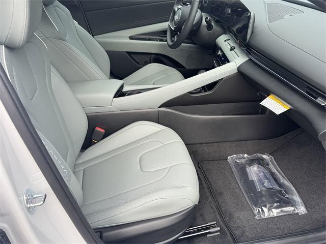 new 2025 Hyundai ELANTRA HEV car, priced at $27,951