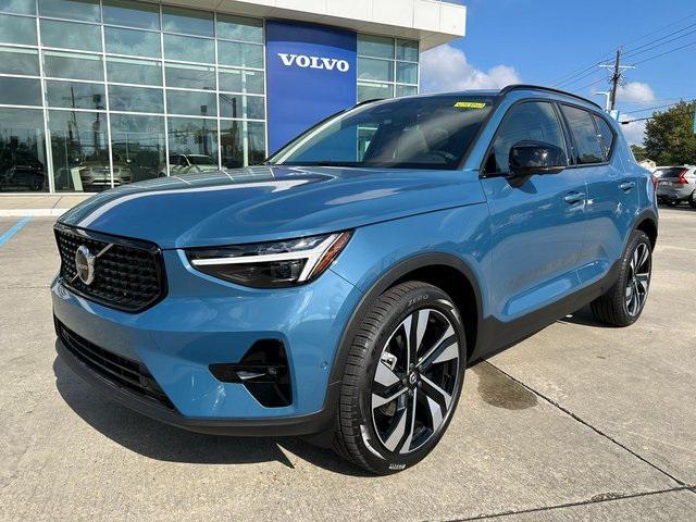 new 2025 Volvo XC40 car, priced at $49,790