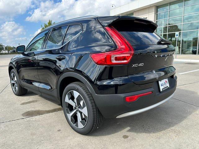 new 2025 Volvo XC40 car, priced at $45,465