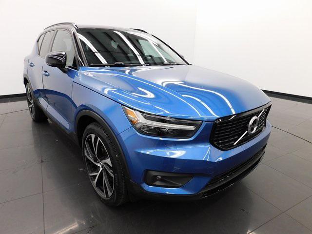 used 2020 Volvo XC40 car, priced at $28,990