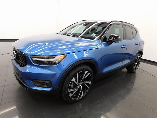 used 2020 Volvo XC40 car, priced at $26,980