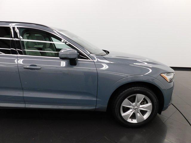 used 2022 Volvo XC60 car, priced at $31,990