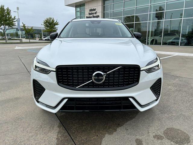 new 2025 Volvo XC60 car, priced at $49,095