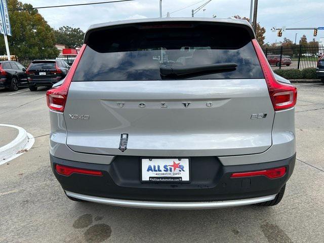 new 2025 Volvo XC40 car, priced at $54,995