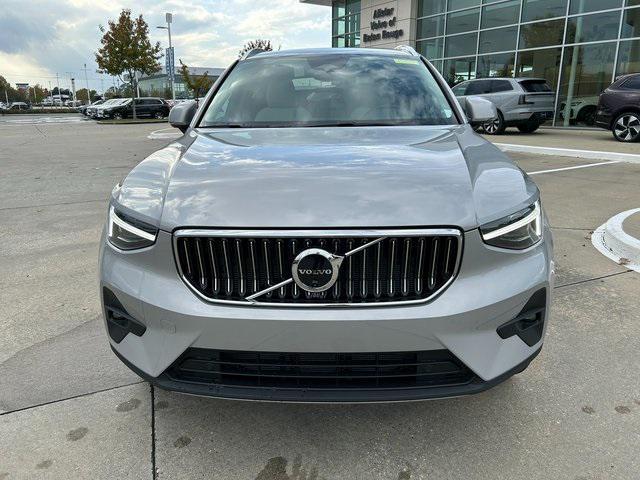 new 2025 Volvo XC40 car, priced at $54,995