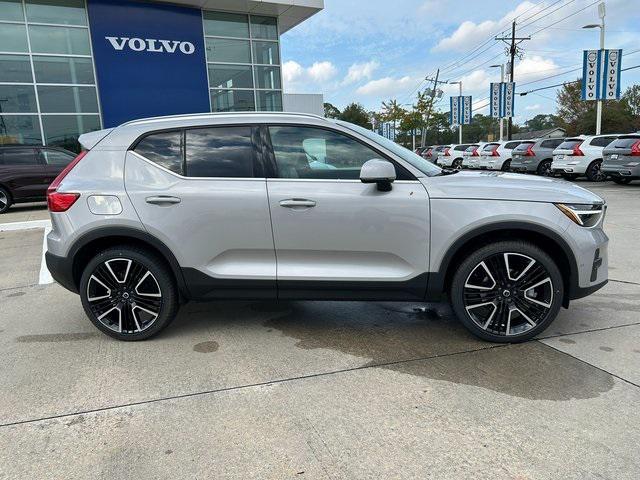 new 2025 Volvo XC40 car, priced at $54,995