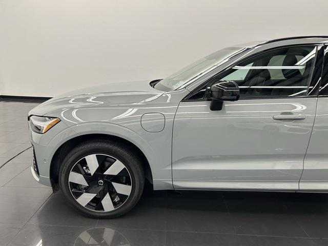 used 2024 Volvo XC60 Recharge Plug-In Hybrid car, priced at $57,720