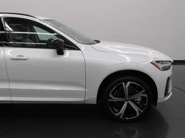 used 2023 Volvo XC60 car, priced at $47,990