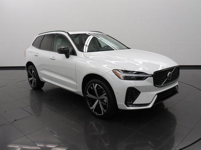 used 2023 Volvo XC60 car, priced at $47,990