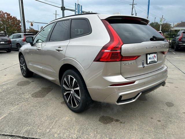 new 2025 Volvo XC60 car, priced at $54,585