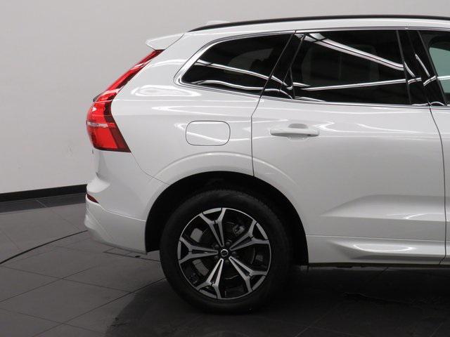 used 2022 Volvo XC60 car, priced at $39,899