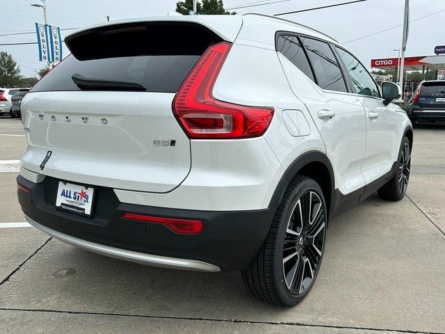 new 2025 Volvo XC40 car, priced at $56,060