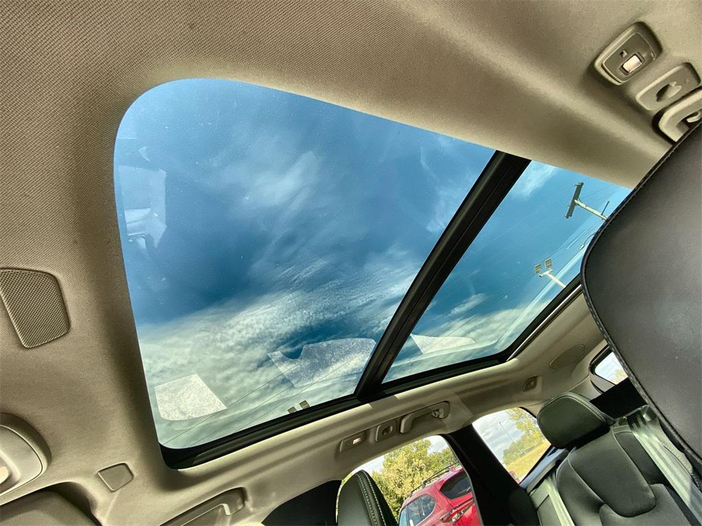 used 2023 Volvo XC60 car, priced at $34,999