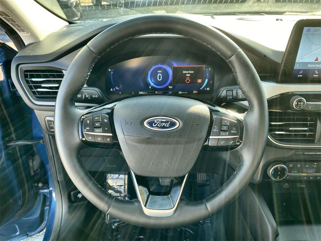 used 2022 Ford Escape car, priced at $19,469