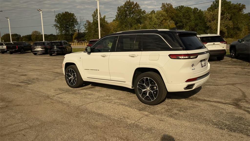 used 2022 Jeep Grand Cherokee 4xe car, priced at $36,922