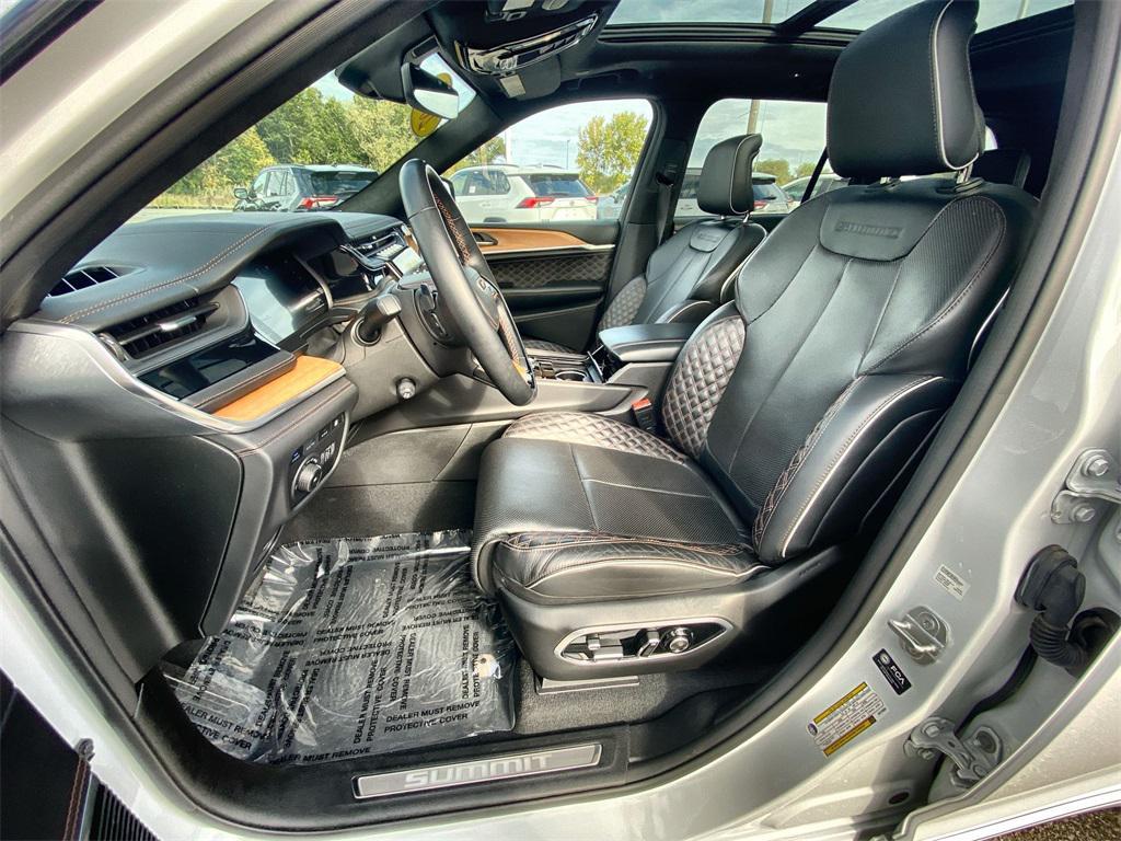 used 2022 Jeep Grand Cherokee 4xe car, priced at $36,922