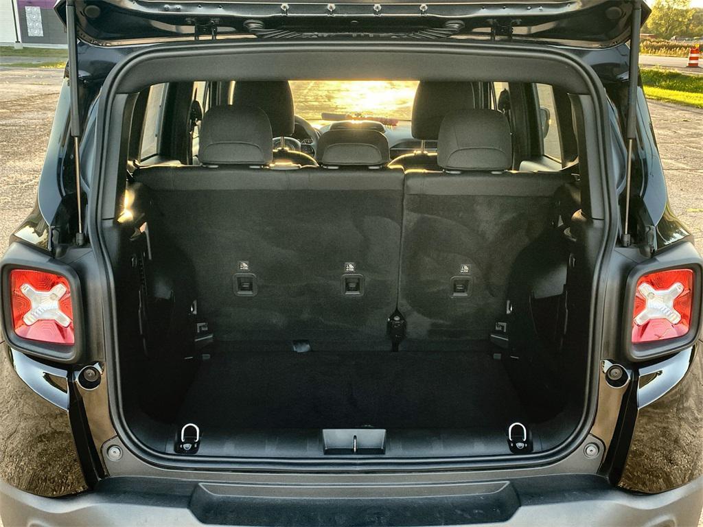 used 2022 Jeep Renegade car, priced at $18,999