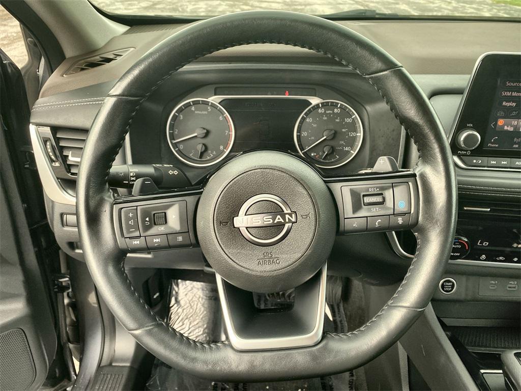 used 2022 Nissan Rogue car, priced at $21,999
