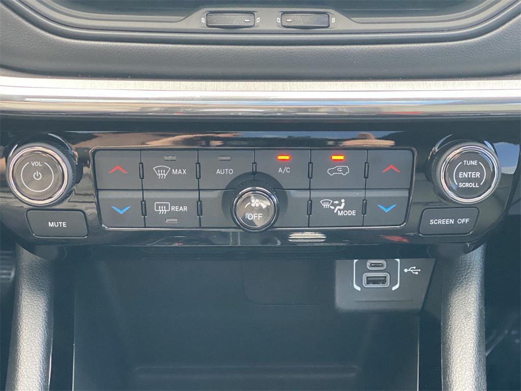 used 2022 Jeep Compass car, priced at $24,000
