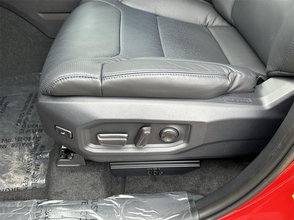 new 2025 Toyota Tundra Hybrid car, priced at $69,489