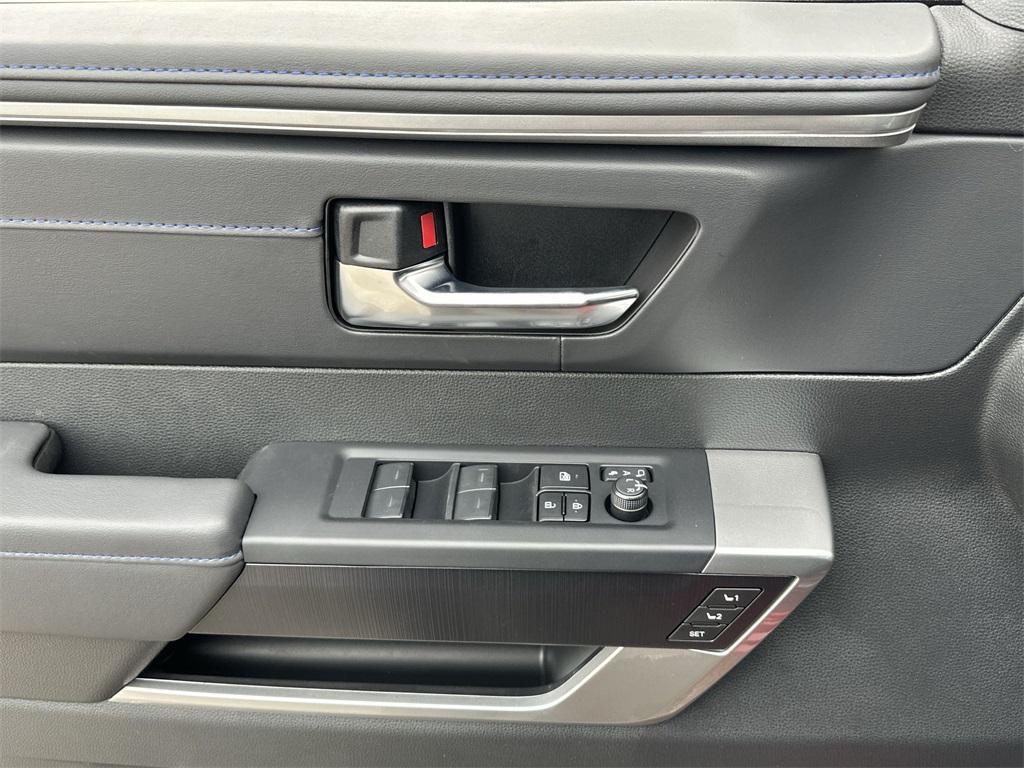 new 2025 Toyota Tundra Hybrid car, priced at $69,489