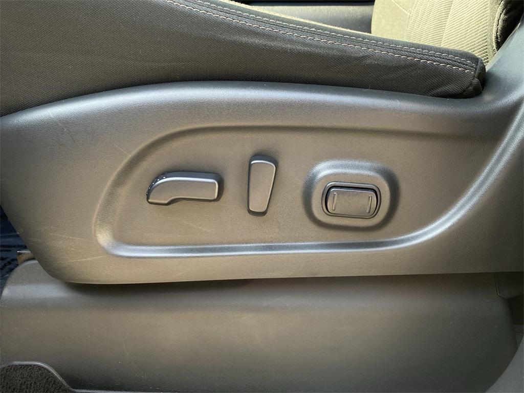 used 2019 Nissan Titan car, priced at $25,500