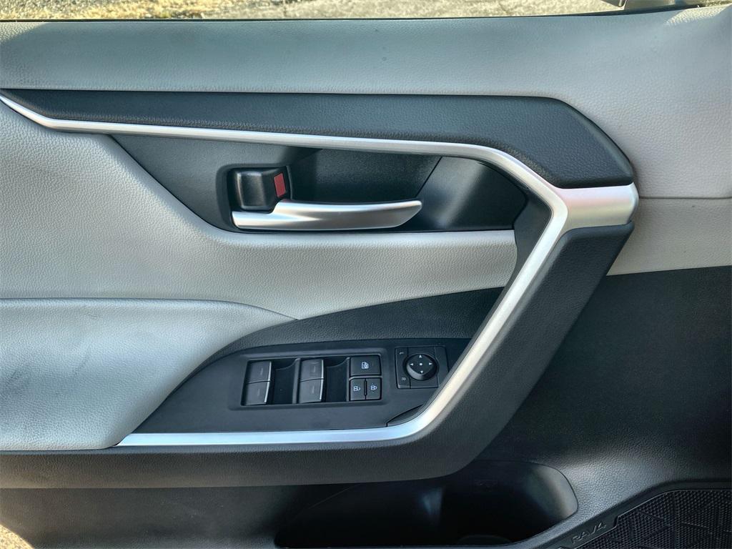 new 2025 Toyota RAV4 car, priced at $35,251