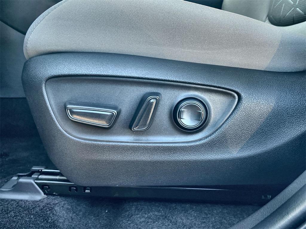 new 2025 Toyota RAV4 car, priced at $35,251