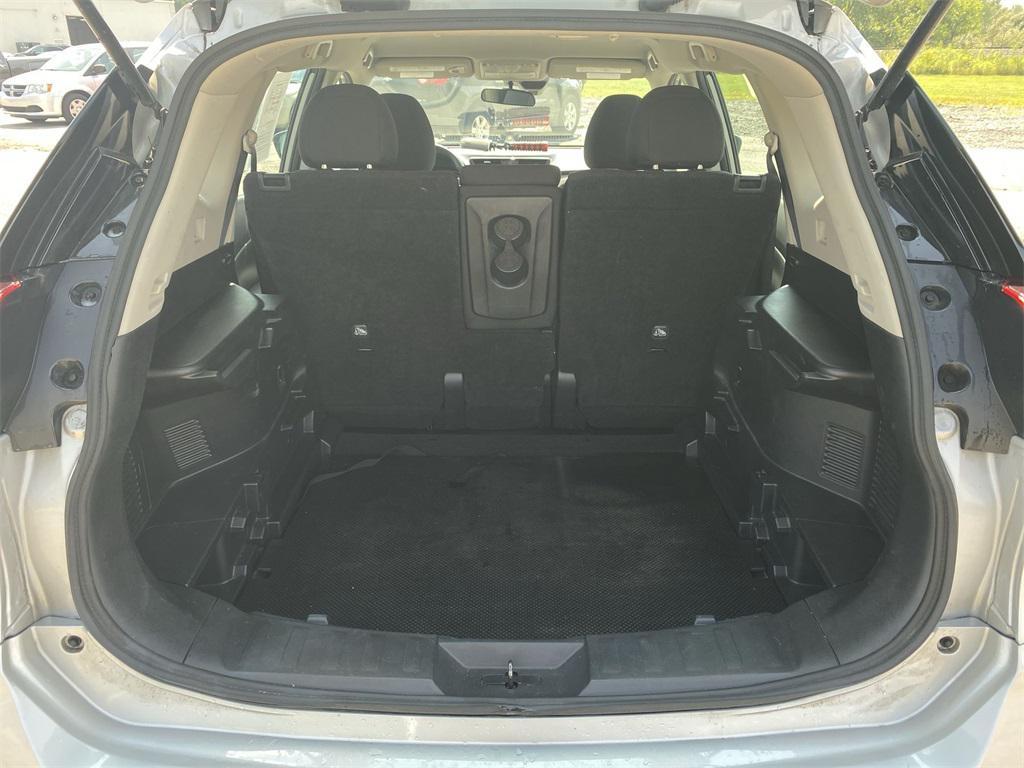 used 2020 Nissan Rogue car, priced at $17,677