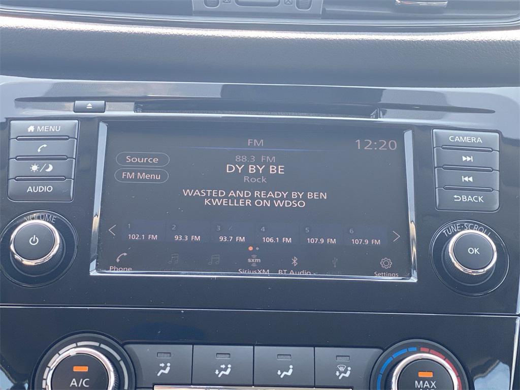 used 2020 Nissan Rogue car, priced at $17,677