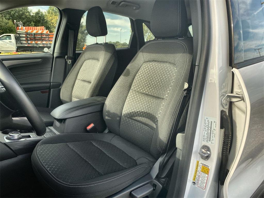 used 2025 Ford Escape car, priced at $24,915