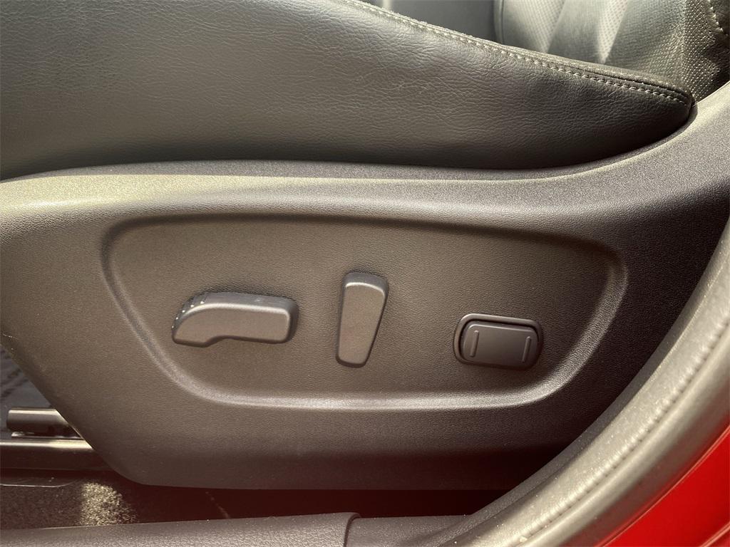used 2021 Nissan Rogue Sport car, priced at $21,219