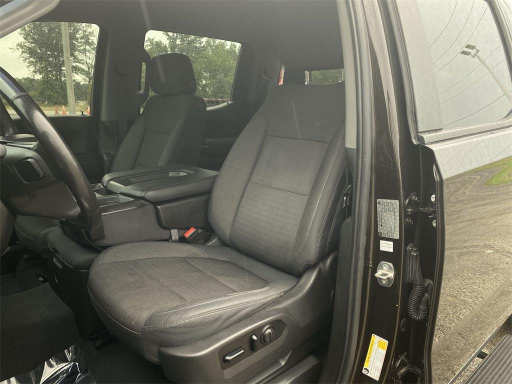 used 2019 Chevrolet Silverado 1500 car, priced at $30,768