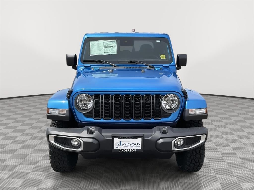 new 2025 Jeep Gladiator car, priced at $45,816
