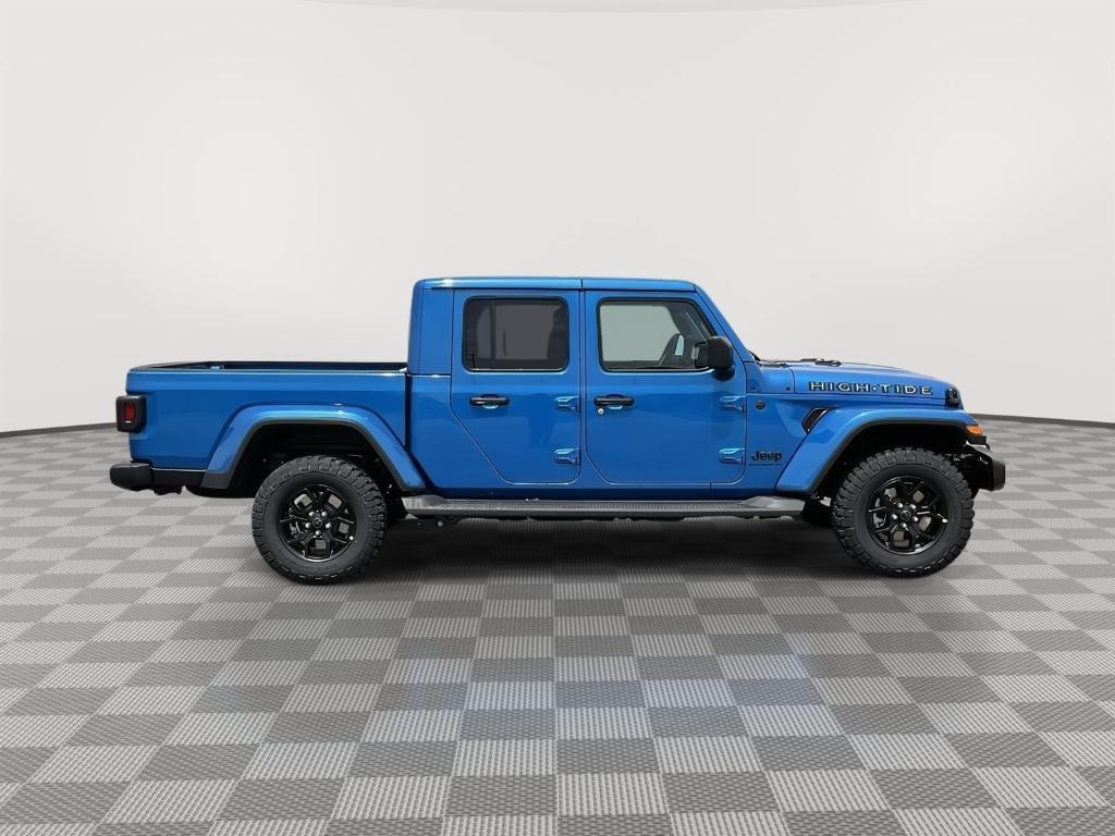 new 2025 Jeep Gladiator car, priced at $45,816