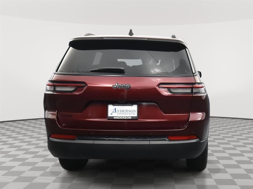 new 2025 Jeep Grand Cherokee L car, priced at $39,674
