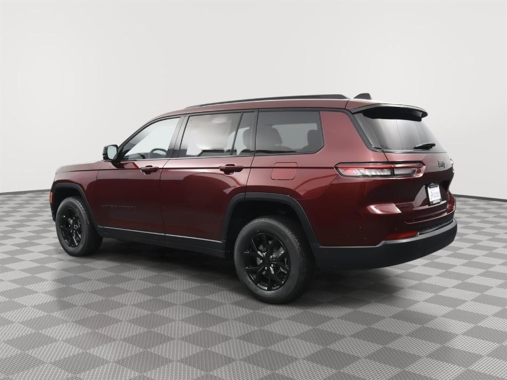 new 2025 Jeep Grand Cherokee L car, priced at $39,674