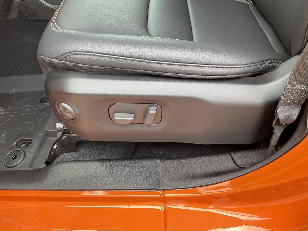 new 2025 Jeep Gladiator car, priced at $46,073