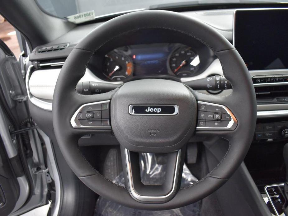 new 2025 Jeep Compass car, priced at $32,735