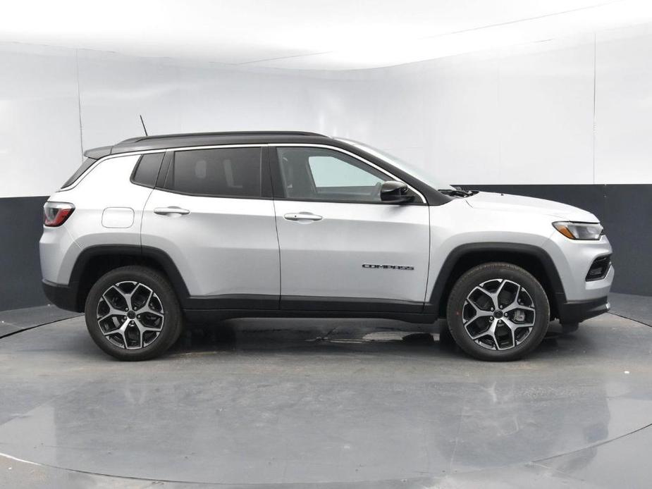 new 2025 Jeep Compass car, priced at $32,735