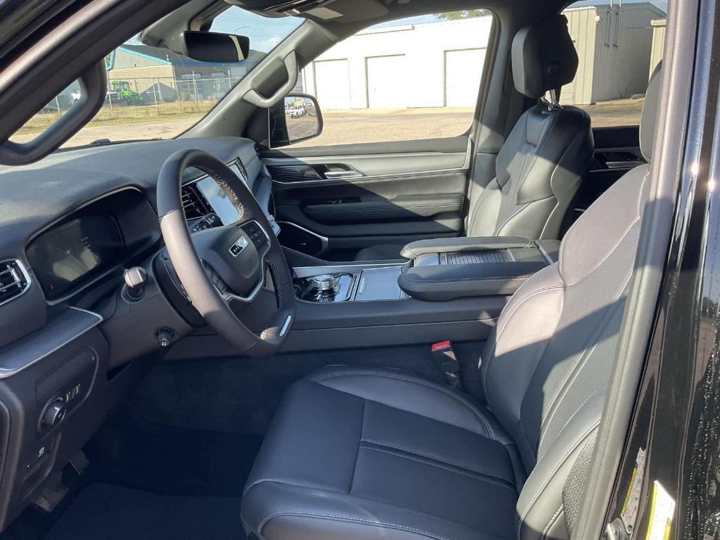 new 2025 Jeep Wagoneer car, priced at $71,257